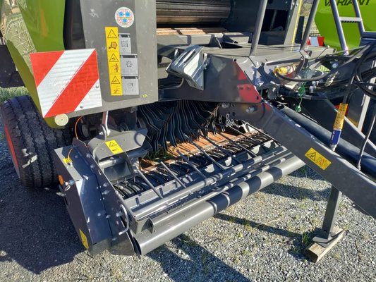 Presse à balles rondes Claas ROLLANT 520 RC
