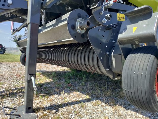 Presse à balles rondes Claas VARIANT 560 RF