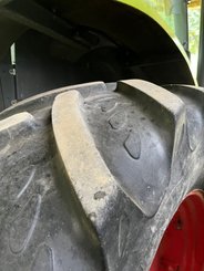 Tracteur agricole Claas ARES 616 RC - 10