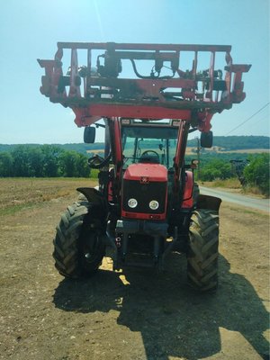 Tracteur agricole Massey Ferguson 5455 Dyna-4