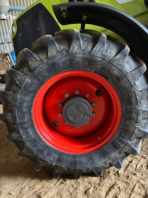 Tracteur agricole Claas ARION 620 T4I EDITION PROACTIV