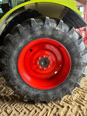 Tracteur agricole Claas ARION 620 T4I EDITION PROACTIV