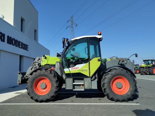 Chariot télescopique agricole Claas SCORPION 736