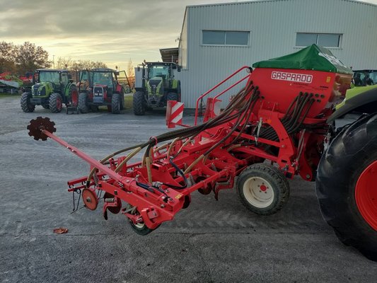 Semoir pour semis simplifié Gaspardo PRIMAVERA