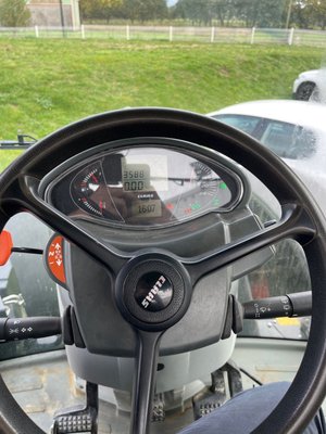 Tracteur agricole Claas ARION 630 ADVANCE