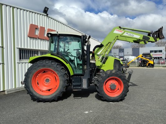 Tracteur agricole Claas ARION 450 CONCEPT
