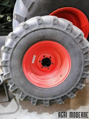 PNEUMATIQUE - Divers - OCCASION: PNEU 500/70R24 ALLIANCE OCCASION