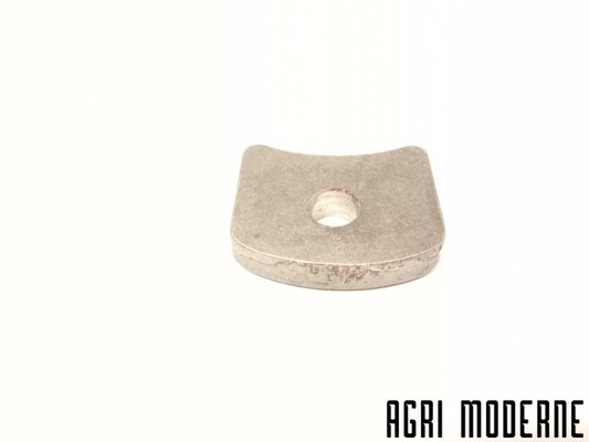 PIECES EPAREUSE / BROYEURS - Consommable Epareuses - CHAPE RONDE