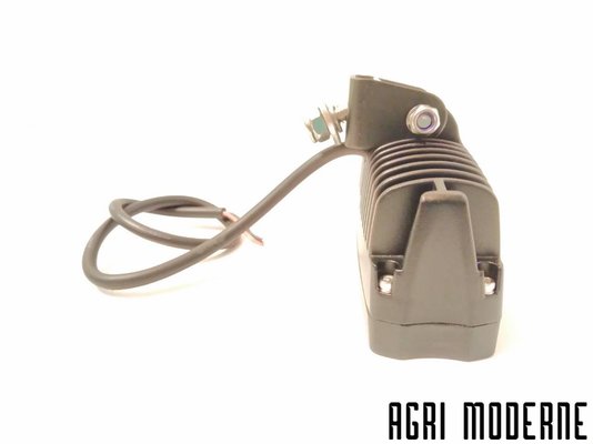 DIVERS FOURNITURES - Signalisation Électricité - PHARE DE TRAVAIL RECT. 5 LED 1050LM LARGE LUMITRACK