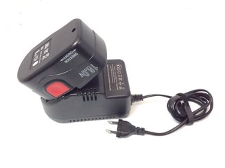 EQUIPEMENT ATELIER - Electroportatif - POMPE A GRAISSE 18 VOLT CARTOUCHE VISSER ET STANDARD