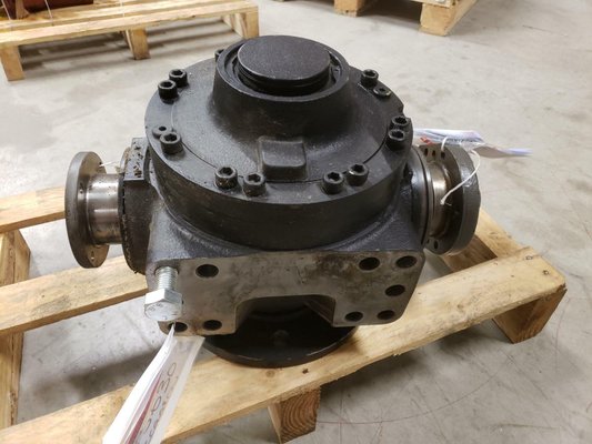 PIECES OCCASION - Divers occasions - OCCASION: MOTEUR HYDRAULIQUE