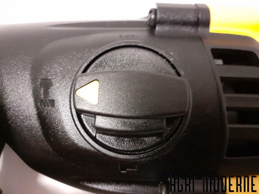 EQUIPEMENT ATELIER - Electroportatif - perforateur SDS-plus 2.8J 26mm