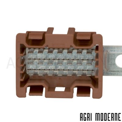 PIECES TRACTEUR CLAAS - Divers Maintenance - CONNECTEUR