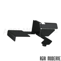 PIECES TRACTEUR CLAAS - Pièces RENAULT - PROTECTEUR