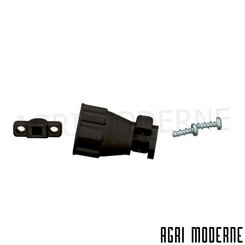 PIECES TRACTEUR CLAAS - Divers Maintenance - RACCORD