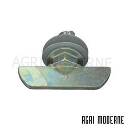 PIECES RECOLTE FENAISON CLAAS - Divers Réparation - ATTACHE