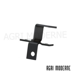 PIECES TRACTEUR CLAAS - Carrosserie - EQUERRE