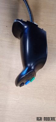 PIECES TRACTEUR AUTRE MARQUE - Chargeur/Relevage (MAILLEUX) - KIT POIGNEE REMPLACEMENT 316204/326583