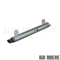 PIECES TRACTEUR CLAAS - Moteur - TUBE