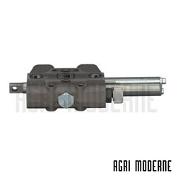 PIECES TRACTEUR CLAAS - Hydraulique - DISTRIBUTEUR AUX.