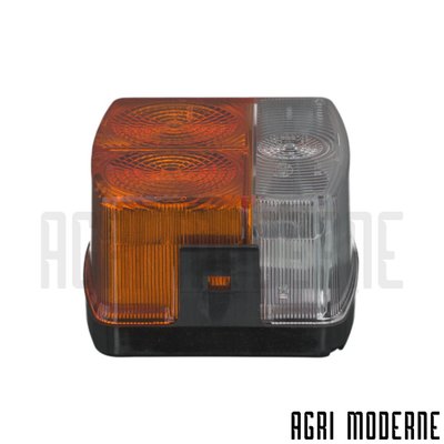 PIECES TRACTEUR CLAAS - Carrosserie - FEU