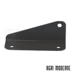 PIECES TRACTEUR CLAAS - Carrosserie - PIECE ANGULAIRE