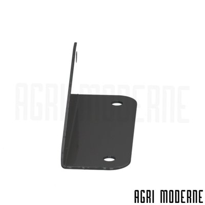 PIECES TRACTEUR CLAAS - Carrosserie - PIECE ANGULAIRE
