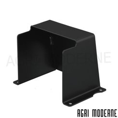 PIECES TRACTEUR CLAAS - Pièces RENAULT - BOUCLIER DE PROTECTION