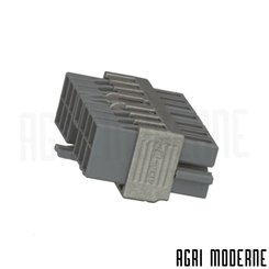 PIECES TRACTEUR CLAAS - Divers Maintenance - RACCORD