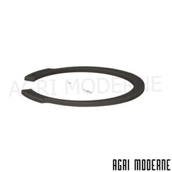 PIECES TRACTEUR CLAAS - Transmission - BAGUE D'ARRET INT.