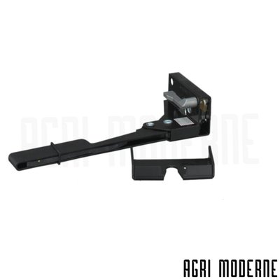 PIECES RECOLTE FENAISON CLAAS - Carrosserie - POIGNEE