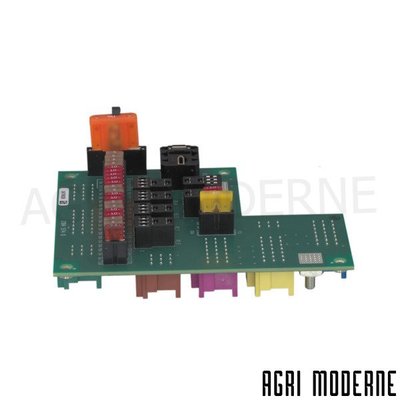 PIECES TRACTEUR CLAAS - Electricite - Electronique - BOITE A FUSIBLES