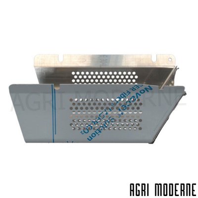 PIECES TRACTEUR CLAAS - Moteur - CAPOT