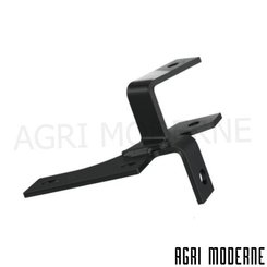 PIECES TRACTEUR CLAAS - Carrosserie - EQUERRE