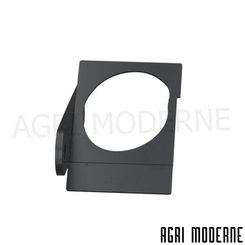 PIECES TRACTEUR CLAAS - Carrosserie - PATTE