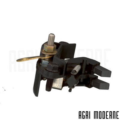 PIECES TRACTEUR CLAAS - Carrosserie - SUPPORT