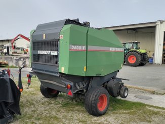 Presse à balles rondes Fendt 2600V - 4