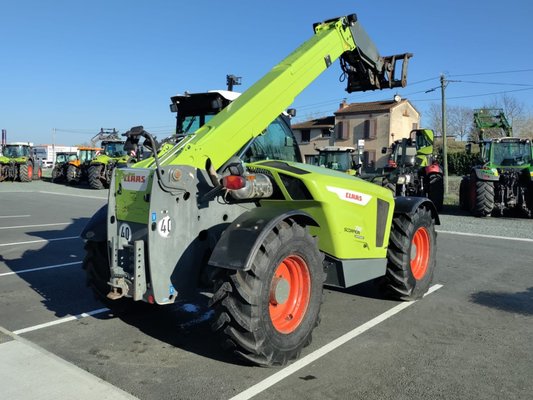 Chariot télescopique agricole Claas SCORPION 732 VARIPOWER