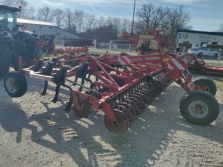 Déchaumeur à dents Horsch Terrano 6 - 7