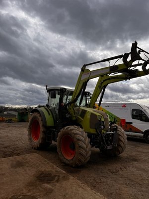 Tracteur agricole - ARION 450