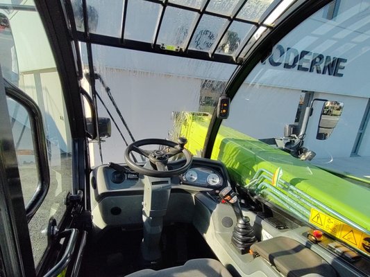 Chariot télescopique agricole Claas SCORPION 732 VARIPOWER