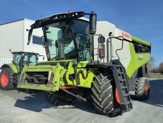 Moissonneuse batteuse Claas LEXION 7700 MONTANA - 1