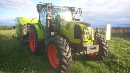 Tracteur agricole Claas ARION 440 STAGE V - 1
