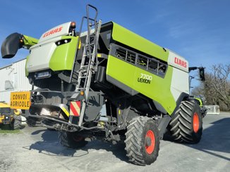 Moissonneuse batteuse Claas LEXION 7700 MONTANA - 4