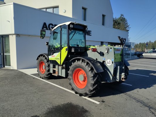 Chariot télescopique agricole Claas SCORPION 732 VARIPOWER