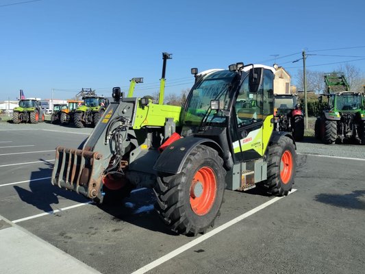 Chariot télescopique agricole Claas SCORPION 732 VARIPOWER