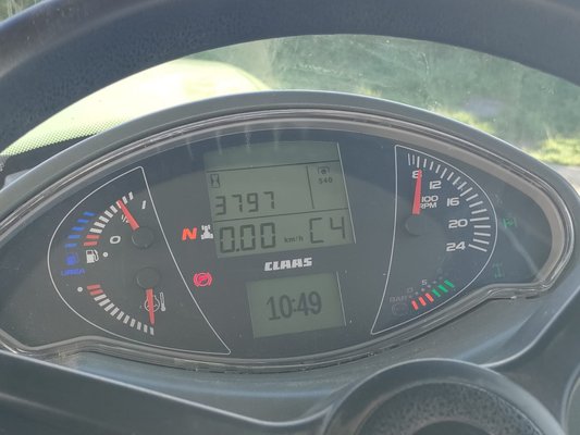 Tracteur agricole Claas ARION 610 ADVANCE