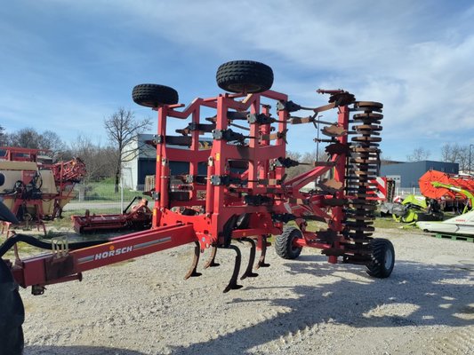 Déchaumeur à dents Horsch Terrano 6