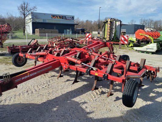 Déchaumeur à dents Horsch Terrano 6