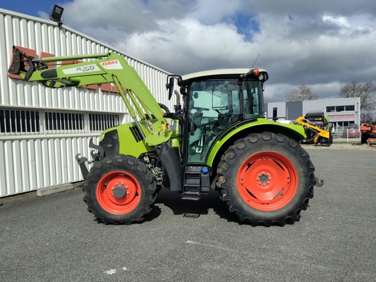 Tracteur agricole Claas ARION 450 CONCEPT